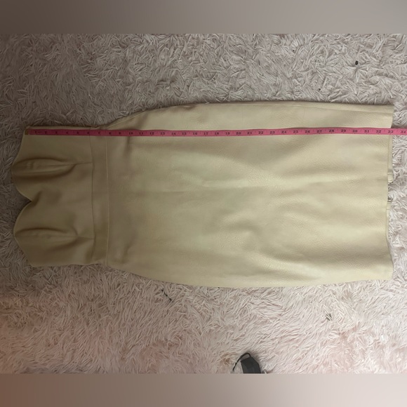 House of CB midi bodycon dress - Picture 8 of 8